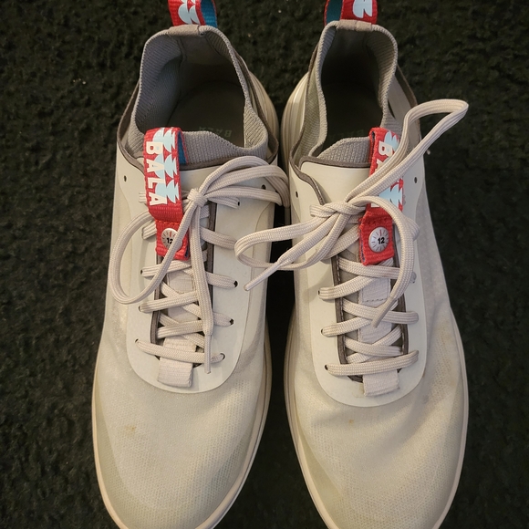 Bala Men's Cream and Gray Sneakers - Picture 1 of 7